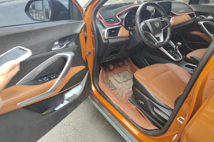 Used Baojun 510 2017 1.5L Manual Luxury Model Driver Seat