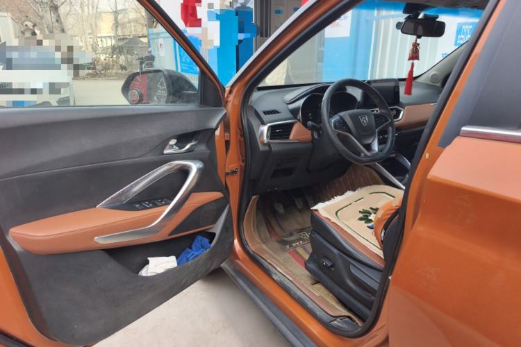 Used Baojun 510 2017 1.5L Manual Luxury Model Driver Seat