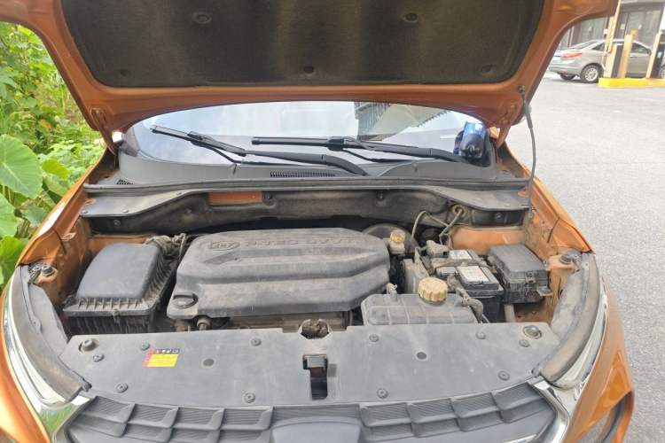 Used Baojun 510 2017 1.5L Manual Luxury Model Engine Bay