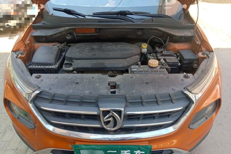 Used Baojun 510 2017 1.5L Manual Fashion Model Engine Bay