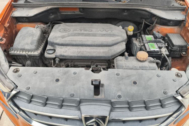 Used Baojun 510 2017 1.5L Manual Fashion Model Engine Bay