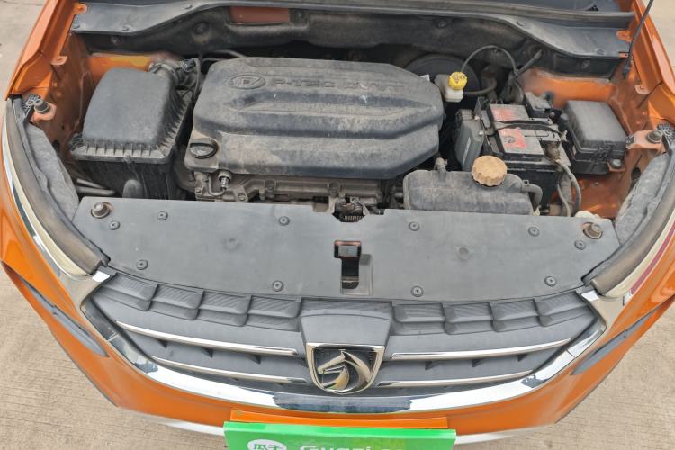 Used Baojun 510 2017 1.5L Manual Fashion Model Engine Bay