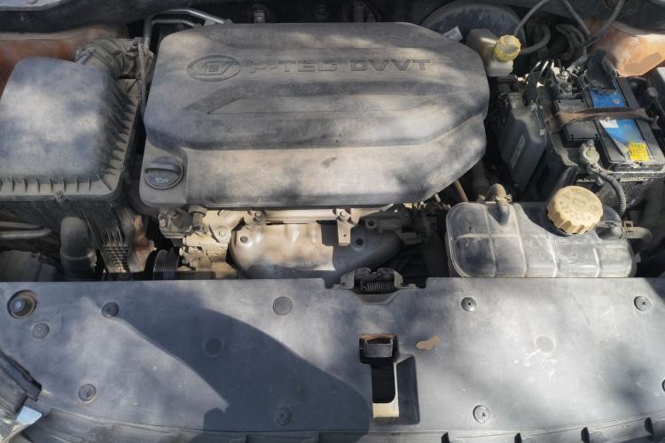Used Baojun 510 2017 1.5L Manual Luxury Model Engine Bay