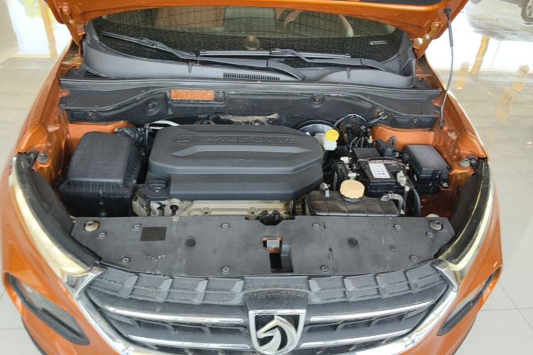 Used Baojun 510 2017 1.5L Automatic Luxury Model Engine Bay