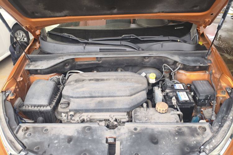 Used Baojun 510 2017 1.5L Manual Luxury Model Engine Bay