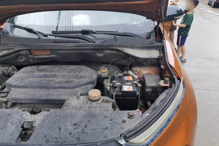 Used Baojun 510 2017 1.5L Manual Luxury Model Engine Bay Left