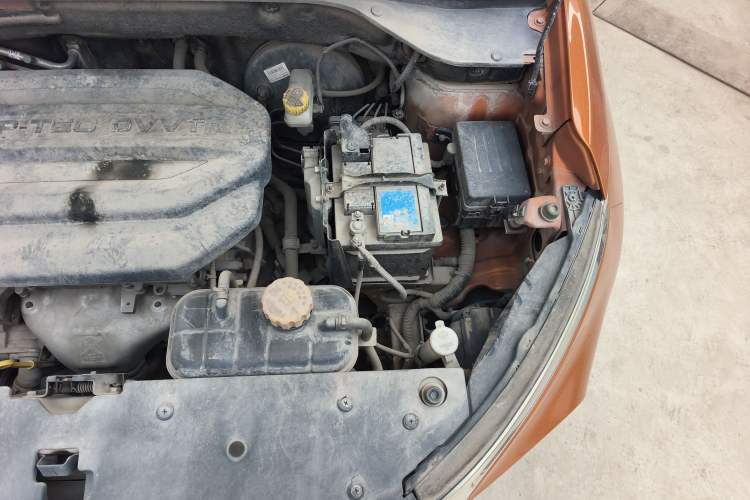 Used Baojun 510 2017 1.5L Manual Luxury Model Engine Bay Left