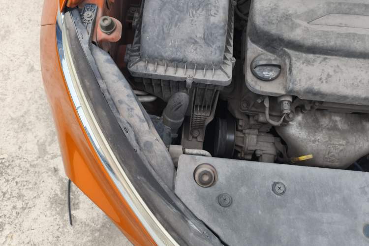 Used Baojun 510 2017 1.5L Manual Fashion Model Engine Bay Right