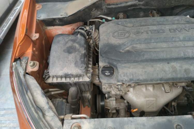 Used Baojun 510 2017 1.5L manual Comfort trim Engine Bay Right
