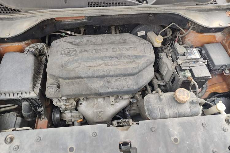 Used Baojun 510 2017 1.5L Manual Luxury Model Engine Bay