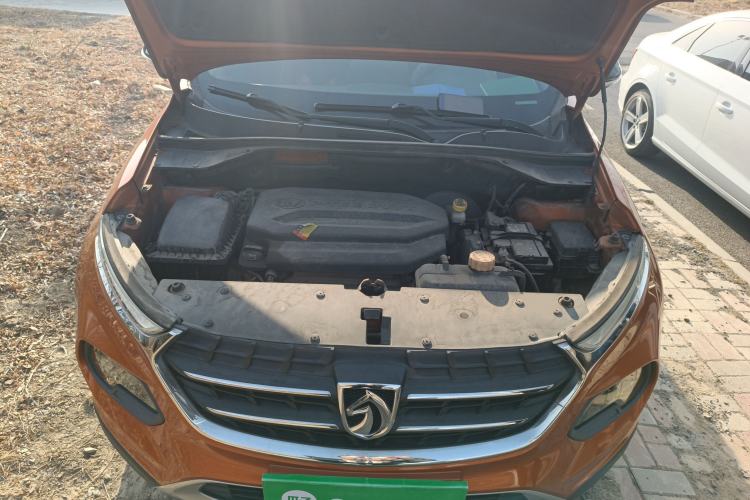 Used Baojun 510 2017 1.5L Manual Luxury Model Engine Bay