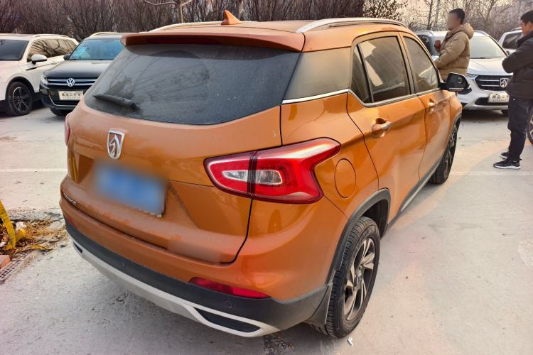 Used Baojun 510 2017 1.5L Manual Luxury Model Exterior 1