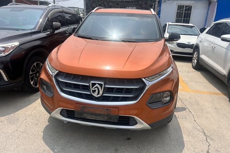 Used Baojun 510 2017 1.5L Manual Luxury Model Exterior 1