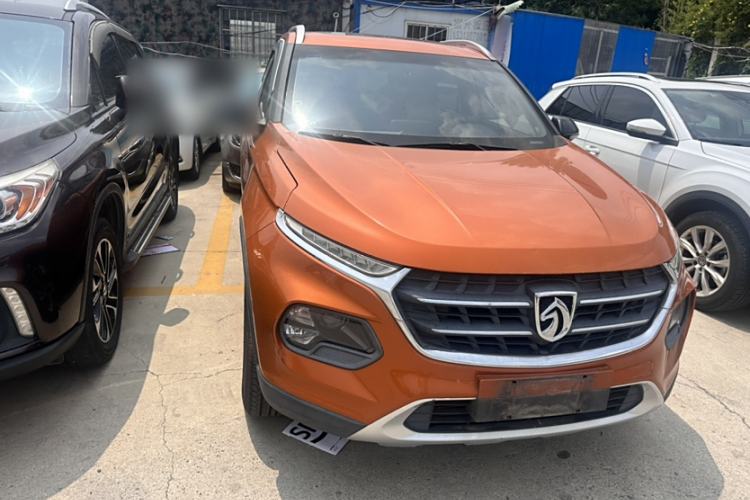 Used Baojun 510 2017 1.5L Manual Luxury Model Exterior 2