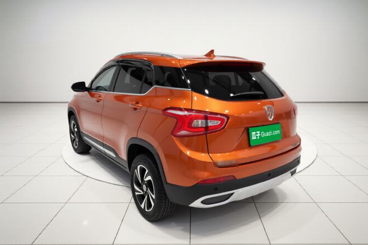 Used Baojun 510 2017 1.5L Manual Luxury Model Exterior 2