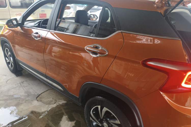Used Baojun 510 2017 1.5L Manual Luxury Model Exterior 3