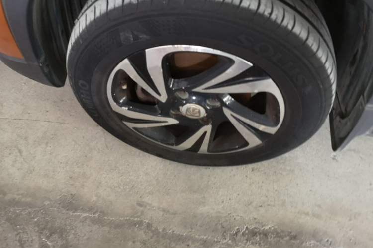 Used Baojun 510 2017 1.5L manual Comfort trim Exterior 4