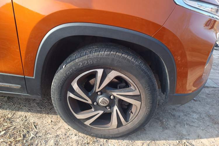 Used Baojun 510 2017 1.5L Manual Luxury Model Exterior 4