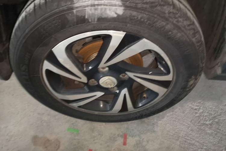 Used Baojun 510 2017 1.5L manual Comfort trim Exterior 5