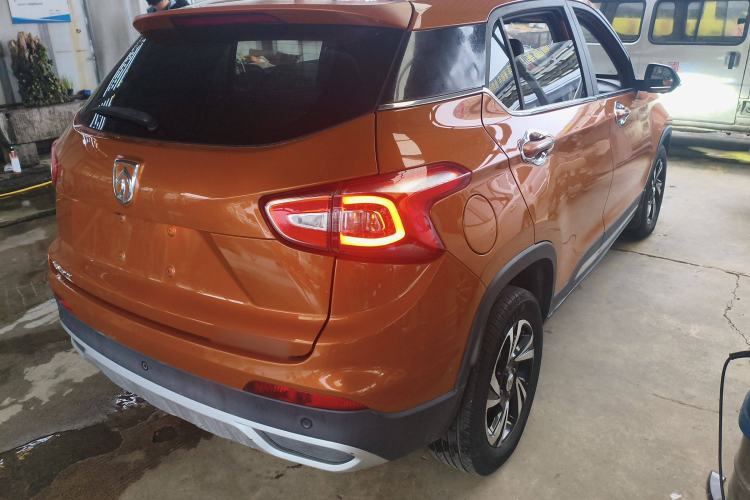Used Baojun 510 2017 1.5L Manual Luxury Model Exterior 5