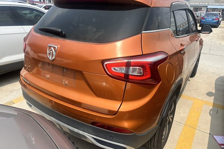 Used Baojun 510 2017 1.5L Manual Luxury Model Exterior 5