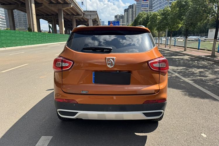 Used Baojun 510 2017 1.5L Automatic Luxury Model Exterior 5