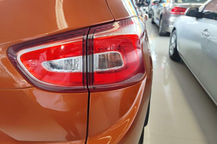 Used Baojun 510 2017 1.5L Automatic Luxury Model Exterior 6