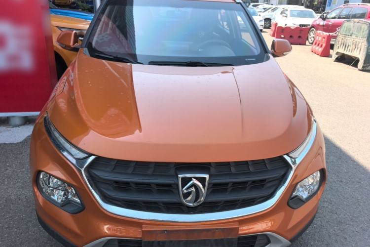 Used Baojun 510 2017 1.5L manual Comfort trim Front