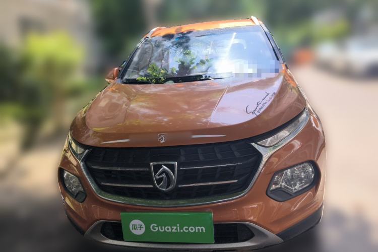Used Baojun 510 2017 1.5L manual Comfort trim Front