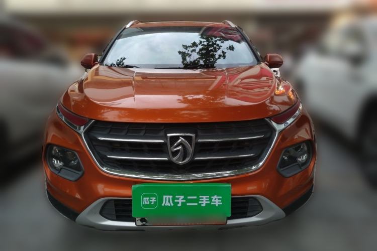 Used Baojun 510 2017 1.5L manual Comfort trim Front
