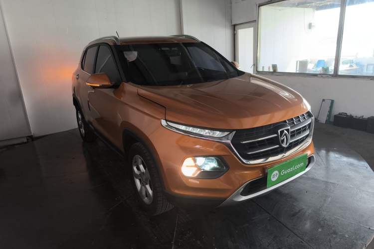 Used Baojun 510 2017 1.5L Manual Fashion Model Front Right 45 Deg