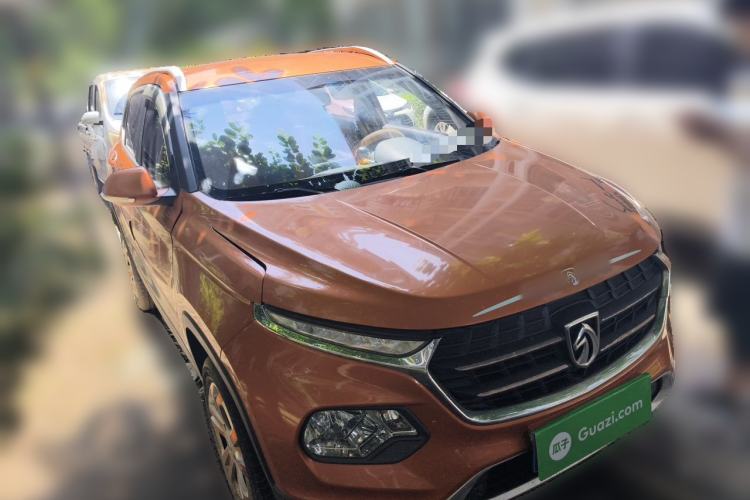 Used Baojun 510 2017 1.5L manual Comfort trim Front Right 45 Deg