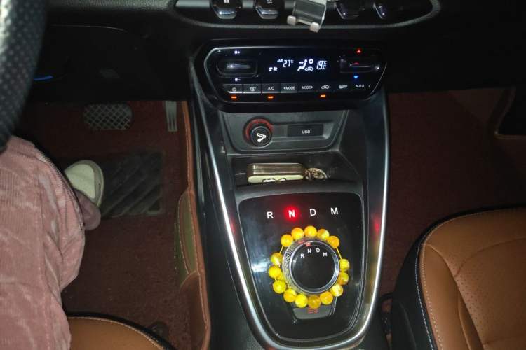Used Baojun 510 2017 1.5L Automatic Luxury Model Gear Lever