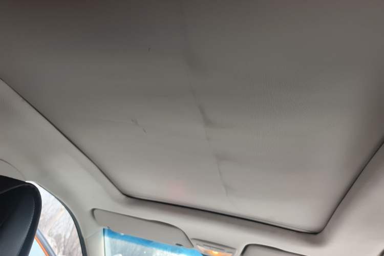 Used Baojun 510 2017 1.5L Manual Luxury Model Headliner