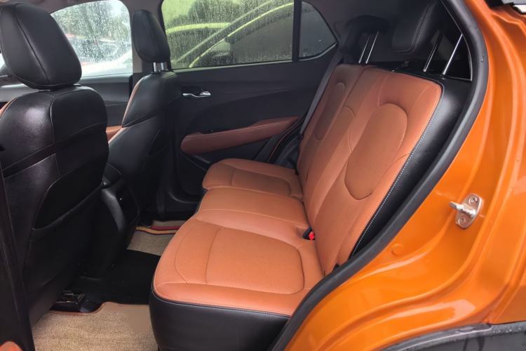 Used Baojun 510 2017 1.5L Manual Luxury Model Interior 2