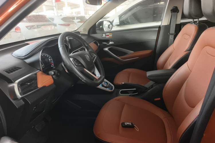 Used Baojun 510 2017 1.5L Automatic Luxury Model Left Front Seat