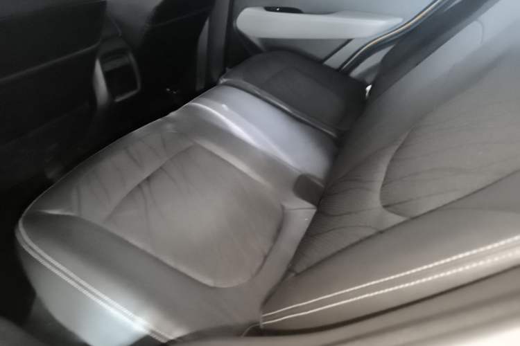 Used Baojun 510 2017 1.5L Manual Fashion Model Left Rear Seat