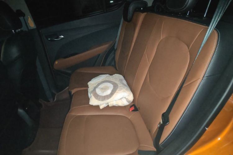 Used Baojun 510 2017 1.5L Automatic Luxury Model Left Rear Seat