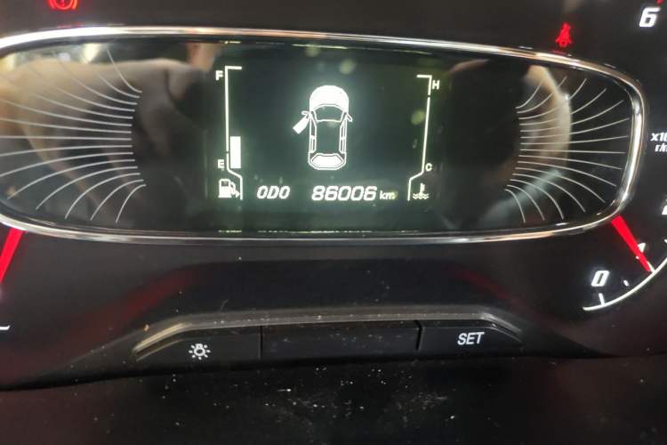 Used Baojun 510 2017 1.5L Manual Luxury Model Odometer Close Up