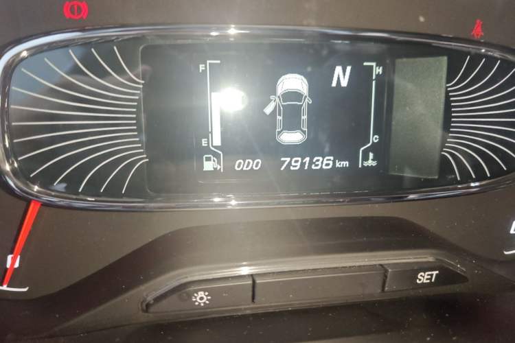 Used Baojun 510 2017 1.5L Automatic Luxury Model Odometer Close Up