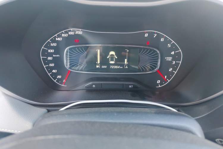 Used Baojun 510 2017 1.5L Manual Fashion Model Odometer Close Up