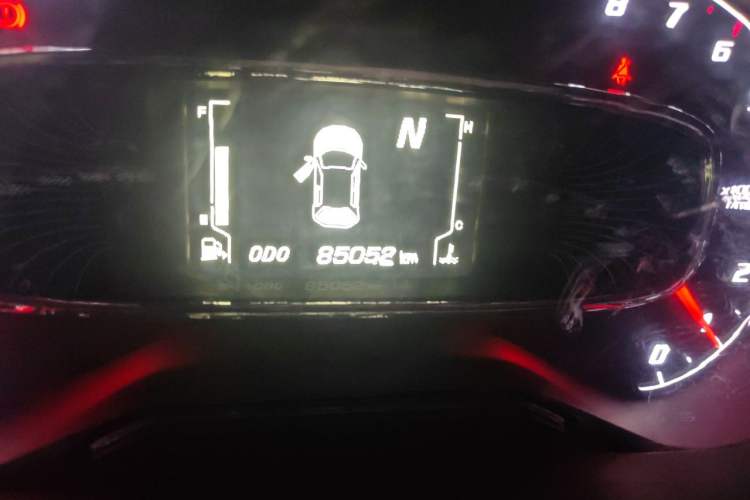 Used Baojun 510 2017 1.5L Automatic Luxury Model Odometer Close Up