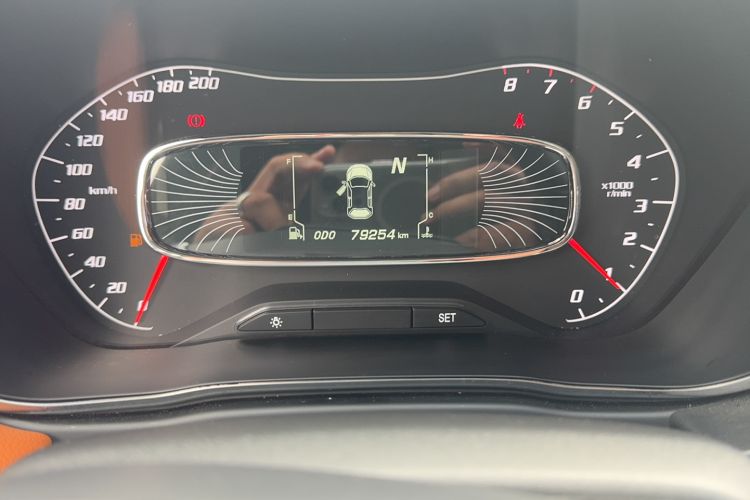 Used Baojun 510 2017 1.5L Automatic Luxury Model Odometer Close Up