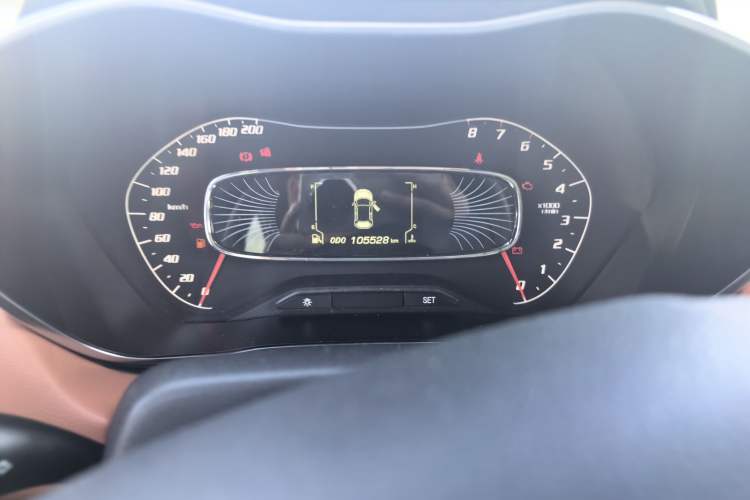Used Baojun 510 2017 1.5L Manual Luxury Model Odometer Close Up