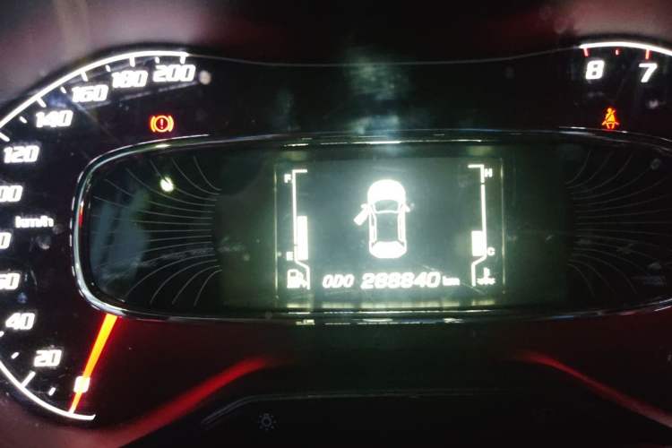 Used Baojun 510 2017 1.5L Manual Fashion Model Odometer Close Up