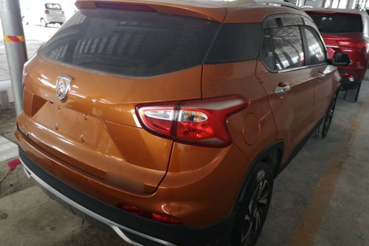 Used Baojun 510 2017 1.5L manual Comfort trim Rear Right 45 Deg