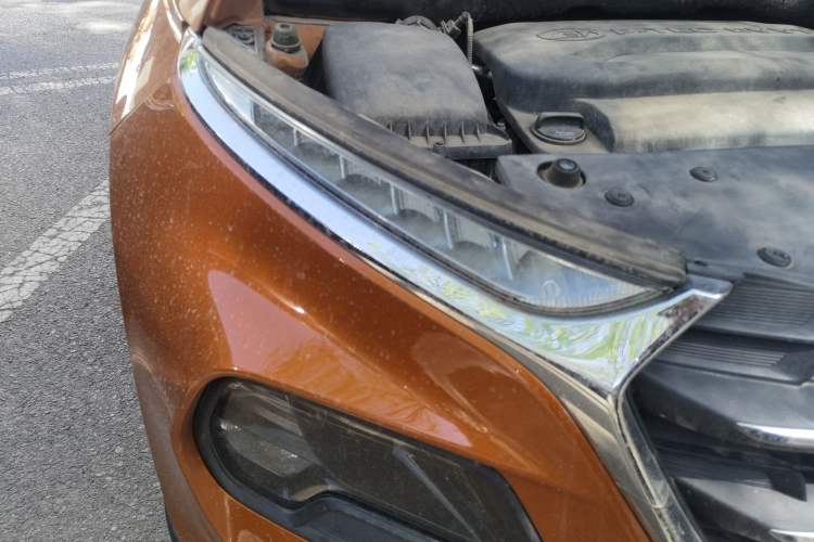 Used Baojun 510 2017 1.5L Manual Luxury Model Right Front Headlight