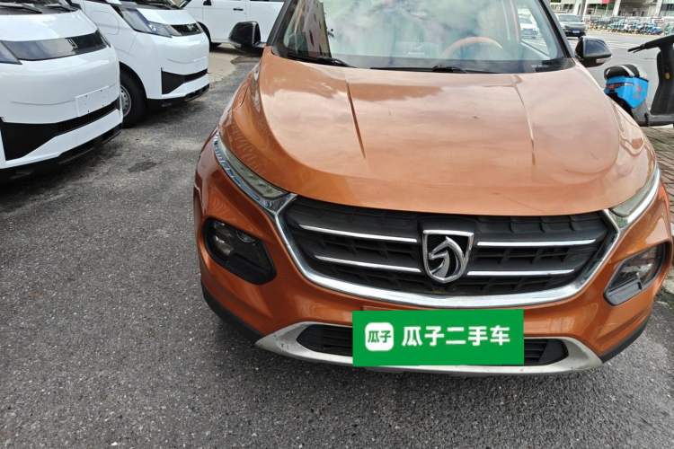 Used Baojun 510 2017 1.5L Manual Luxury Model Right Front Headlight