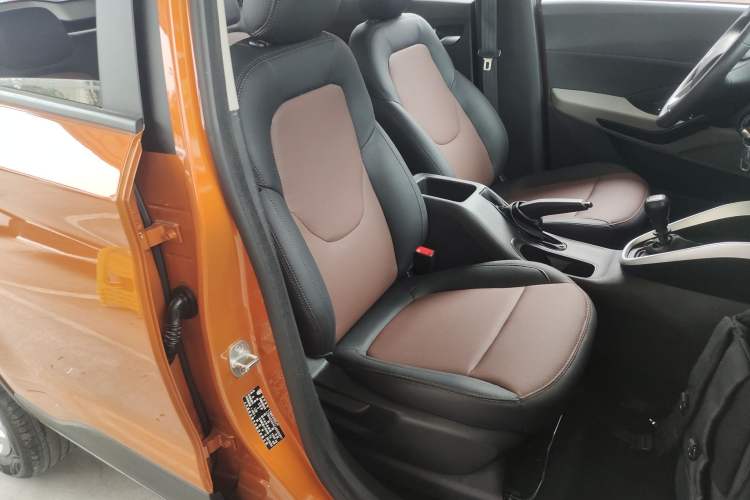Used Baojun 510 2017 1.5L manual Comfort trim Right Front Seat