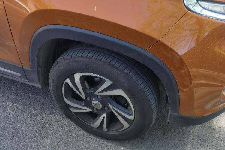 Used Baojun 510 2017 1.5L Manual Luxury Model Right Front Wheel Hub